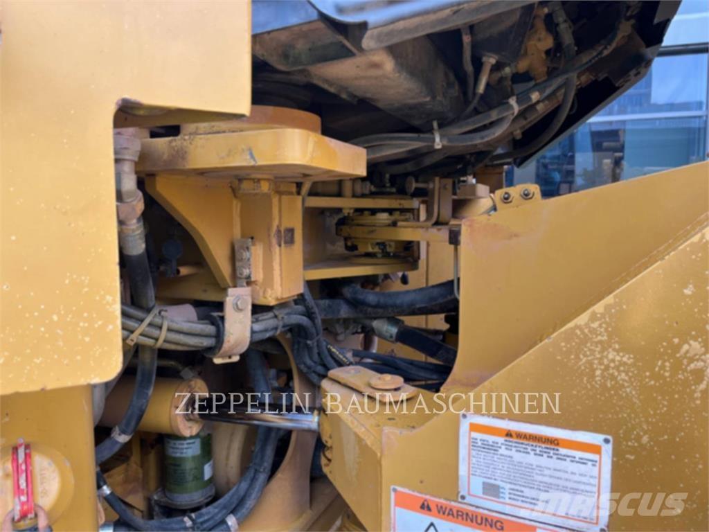 CAT 950G ホイールローダー・タイヤショベル