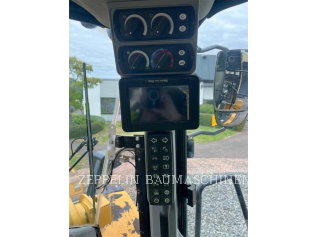 CAT 950M ホイールローダー・タイヤショベル