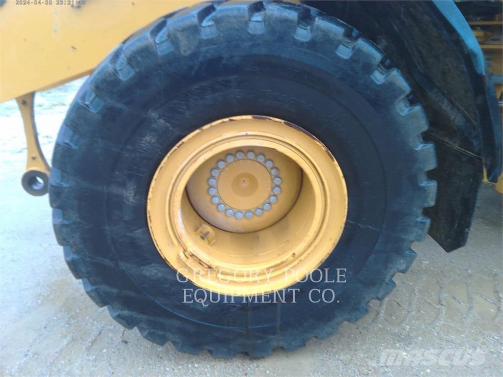 CAT 950M ホイールローダー・タイヤショベル