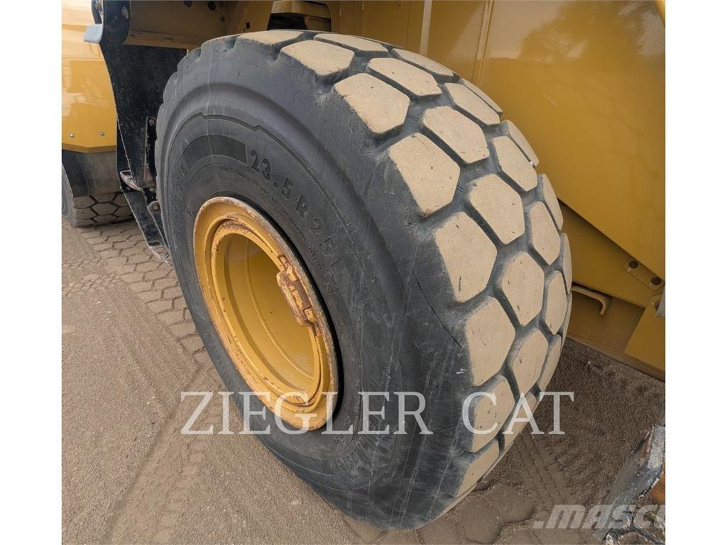 CAT 950M ホイールローダー・タイヤショベル