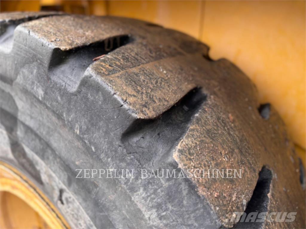 CAT 950M ホイールローダー・タイヤショベル