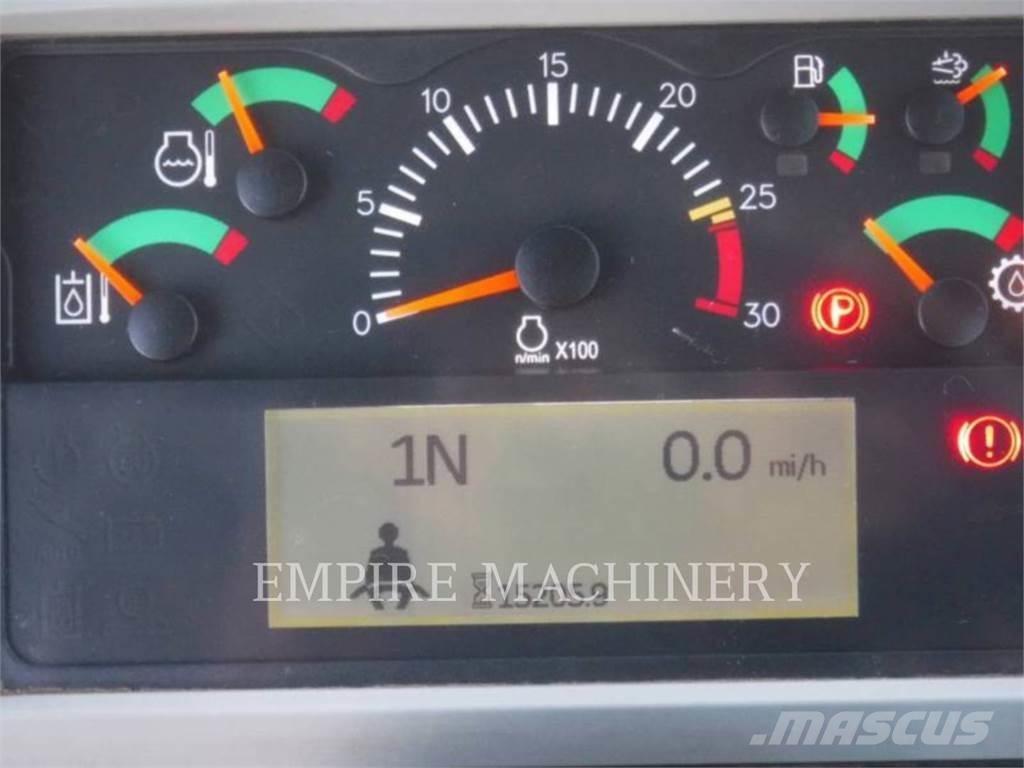 CAT 950M FC ホイールローダー・タイヤショベル