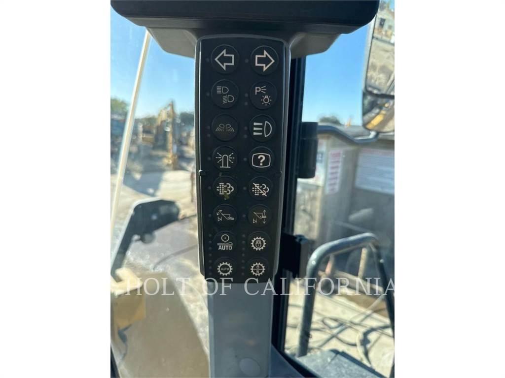 CAT 950M HL ホイールローダー・タイヤショベル