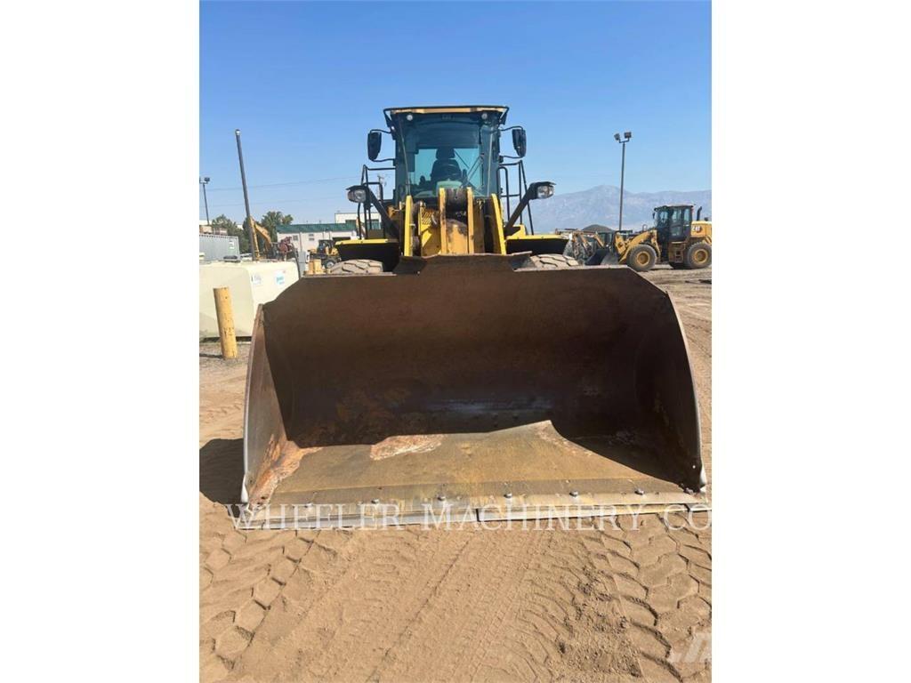 CAT 950M QC ホイールローダー・タイヤショベル