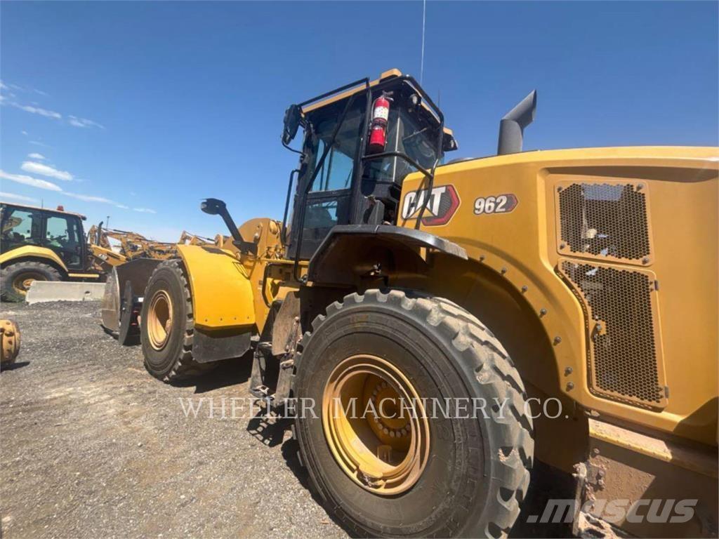 CAT 962 QC ホイールローダー・タイヤショベル