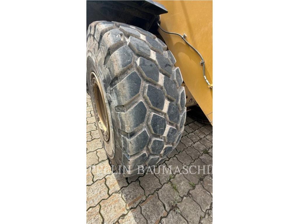 CAT 962M ホイールローダー・タイヤショベル