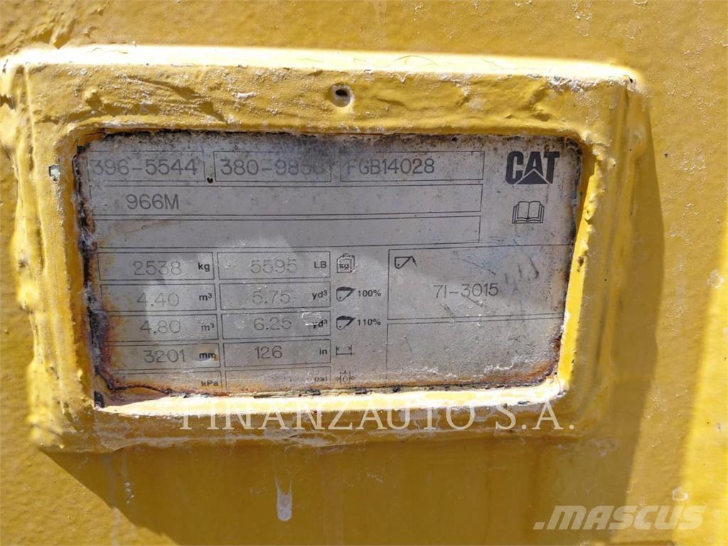 CAT 966 ホイールローダー・タイヤショベル