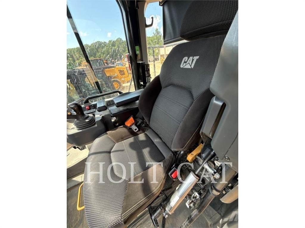 CAT 966 QC ホイールローダー・タイヤショベル