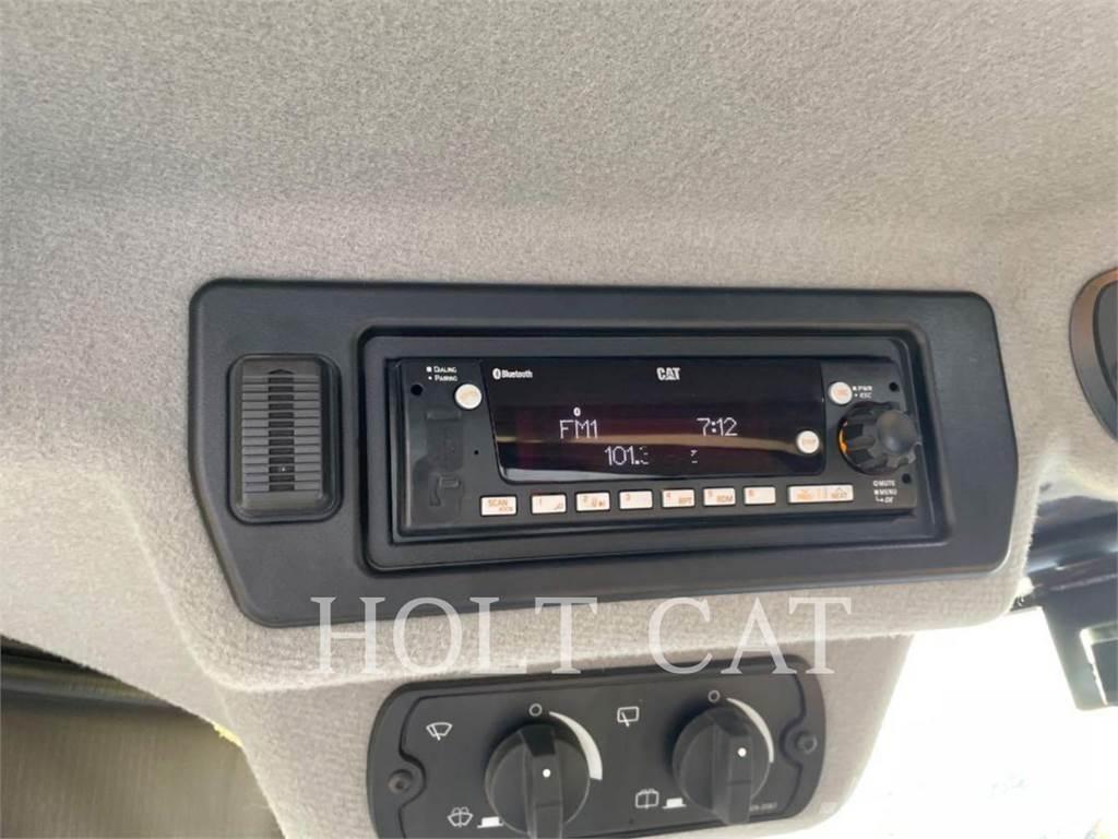 CAT 966 QC ホイールローダー・タイヤショベル