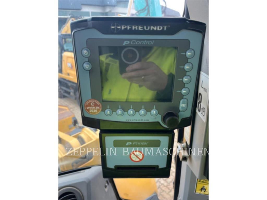 CAT 966KXE ホイールローダー・タイヤショベル