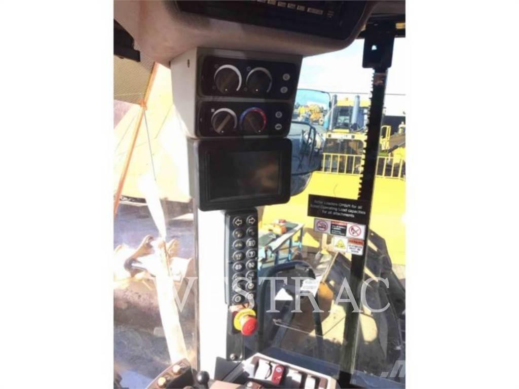CAT 966M ホイールローダー・タイヤショベル