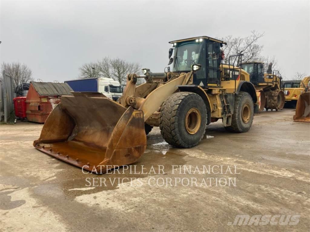 CAT 966M ホイールローダー・タイヤショベル