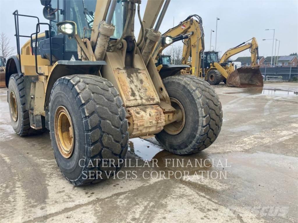 CAT 966M ホイールローダー・タイヤショベル