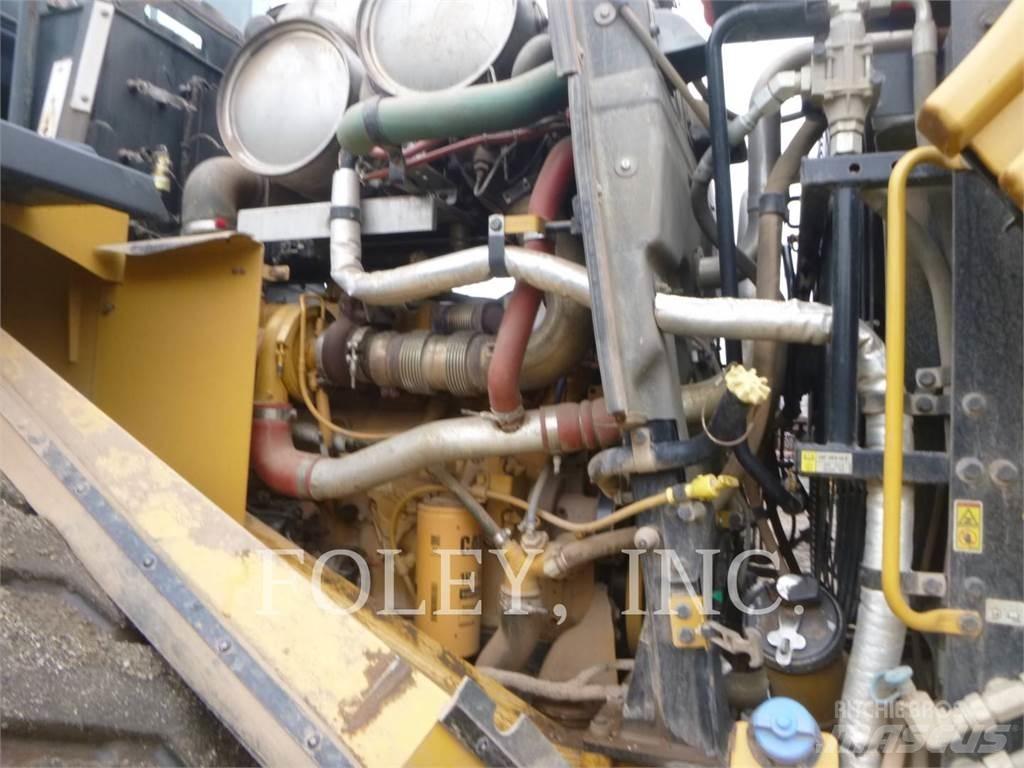 CAT 966M ホイールローダー・タイヤショベル
