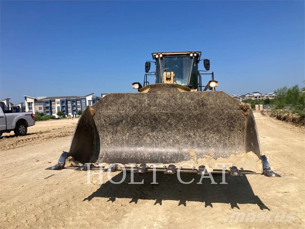 CAT 966M ホイールローダー・タイヤショベル