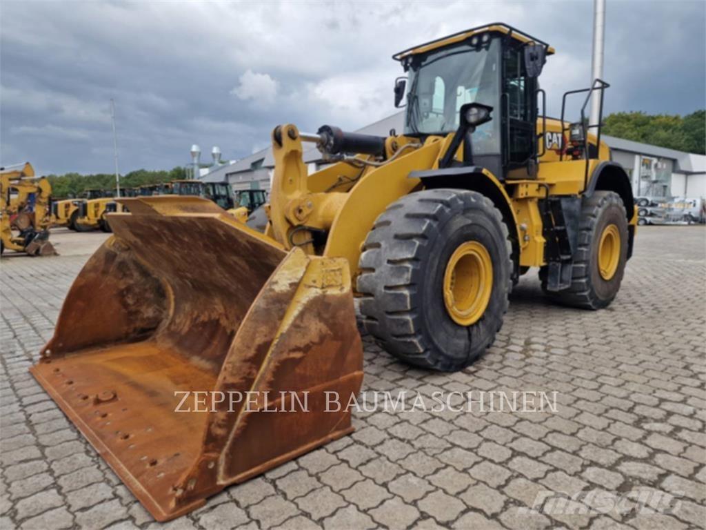 CAT 966M ホイールローダー・タイヤショベル