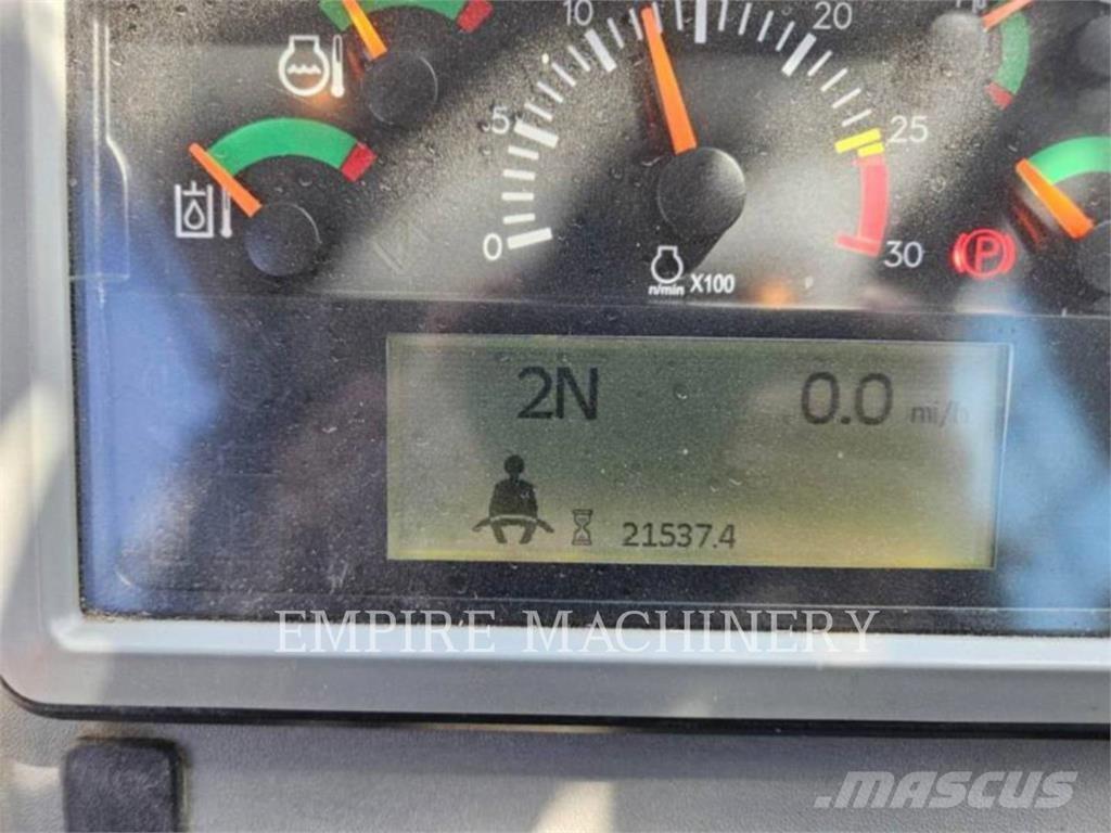 CAT 966M WH ホイールローダー・タイヤショベル