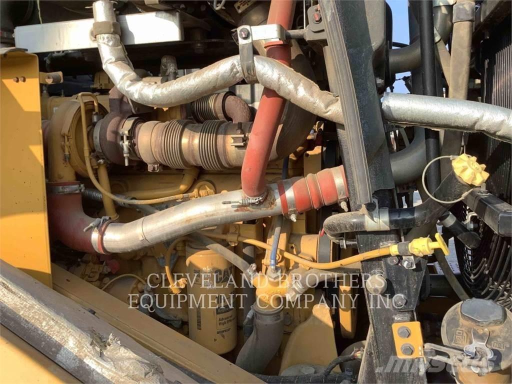 CAT 966M XE ホイールローダー・タイヤショベル
