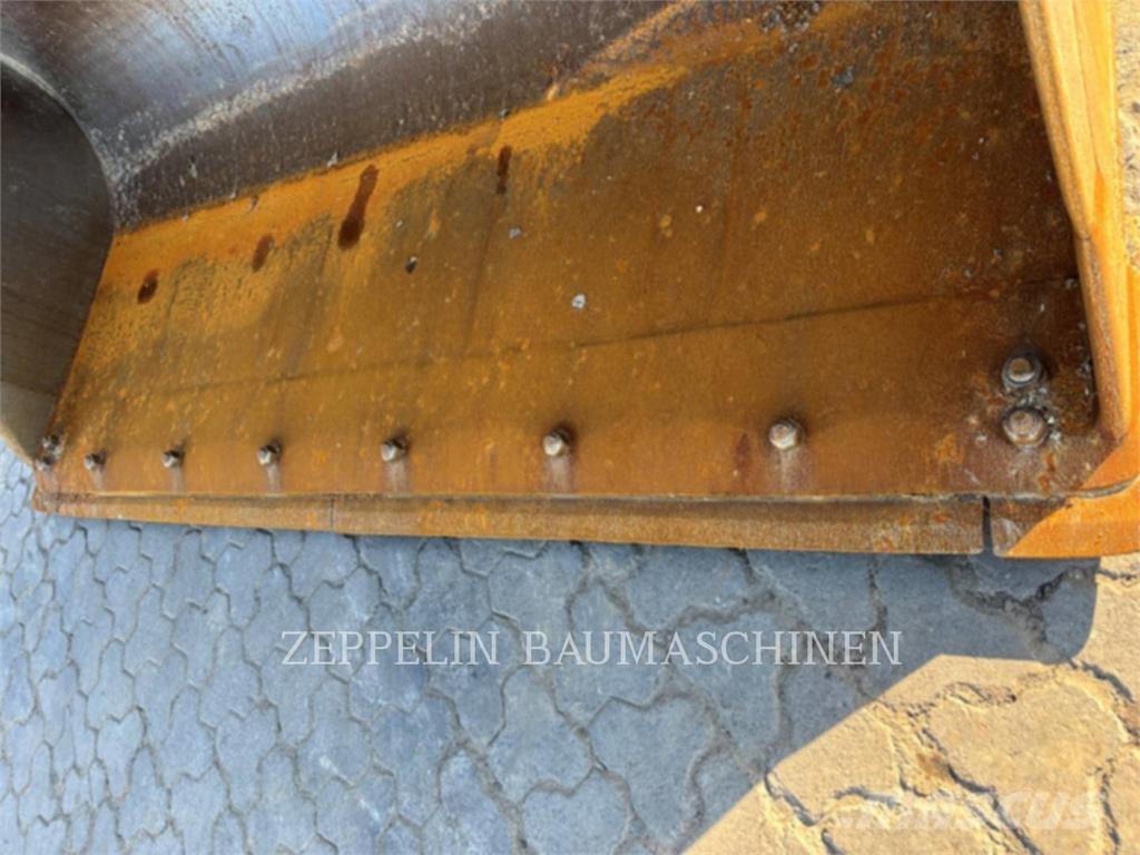 CAT 966XE ホイールローダー・タイヤショベル