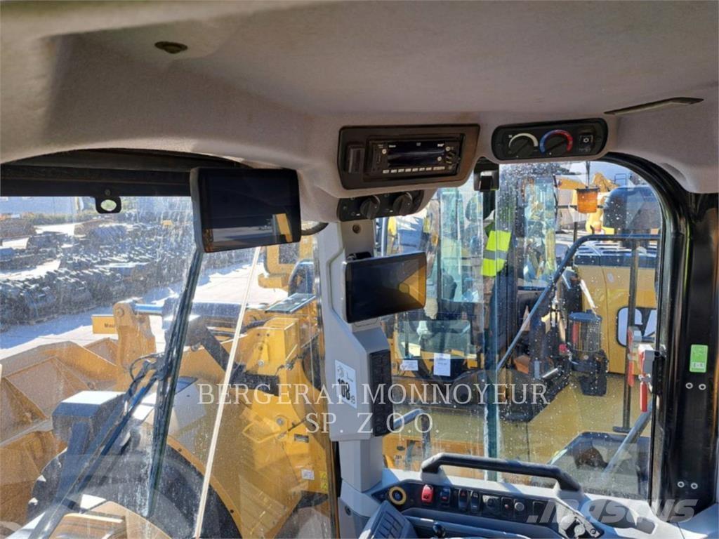 CAT 972 ホイールローダー・タイヤショベル