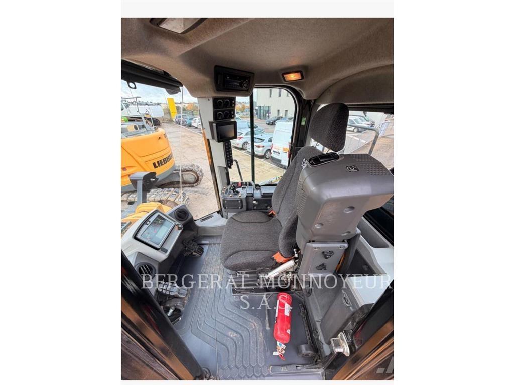 CAT 972 M XE ホイールローダー・タイヤショベル