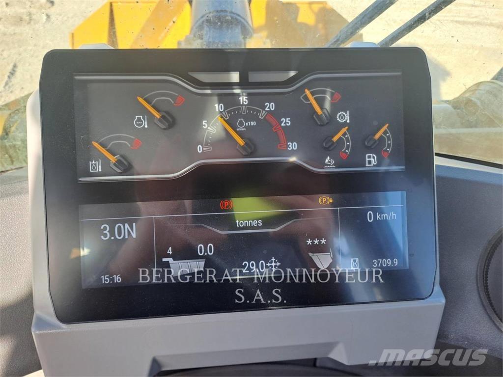 CAT 972 XE ホイールローダー・タイヤショベル