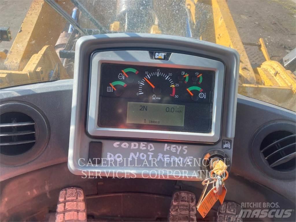 CAT 972M ホイールローダー・タイヤショベル