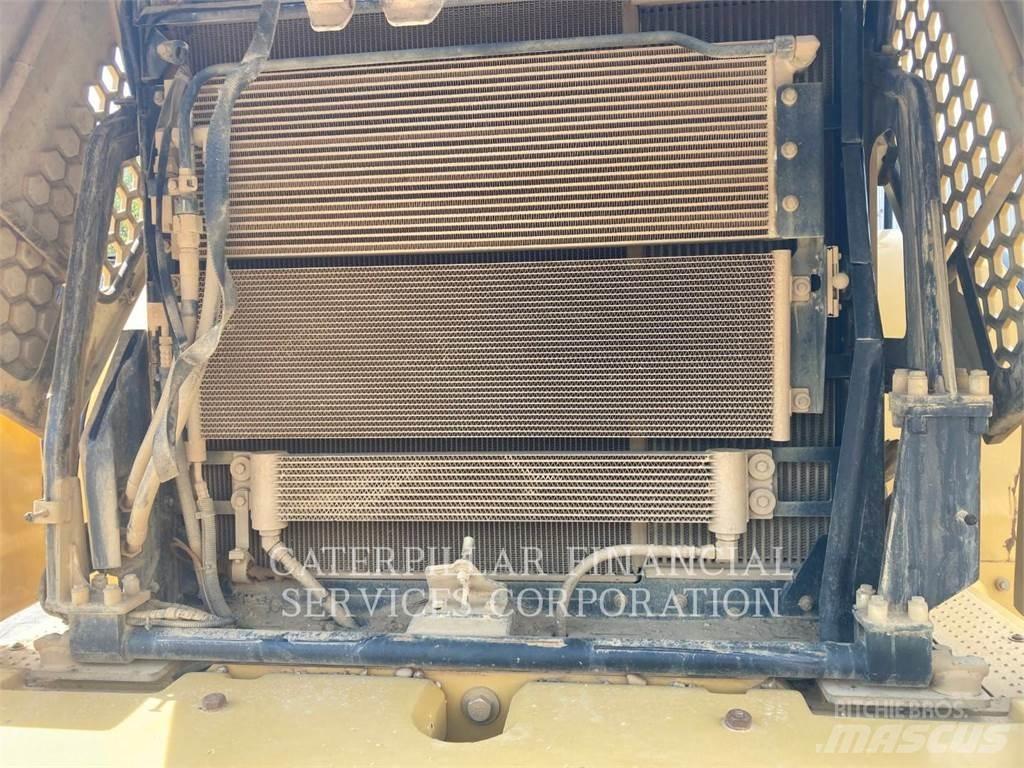 CAT 972M ホイールローダー・タイヤショベル