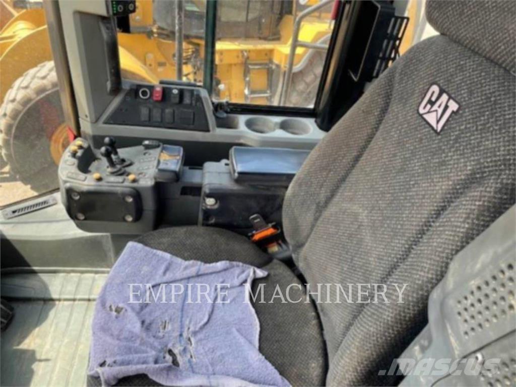 CAT 980M ホイールローダー・タイヤショベル