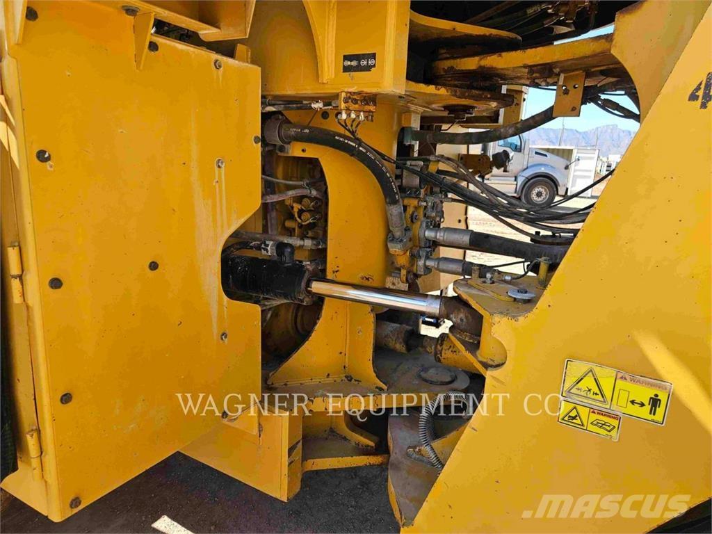 CAT 980M AG ホイールローダー・タイヤショベル