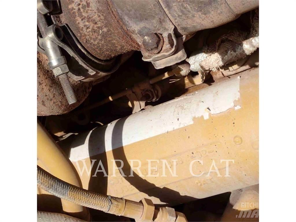CAT 982M ホイールローダー・タイヤショベル
