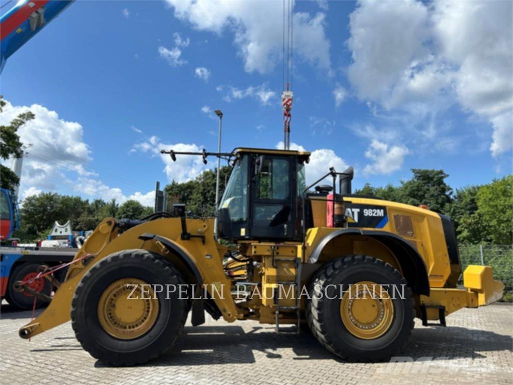 CAT 982M ホイールローダー・タイヤショベル
