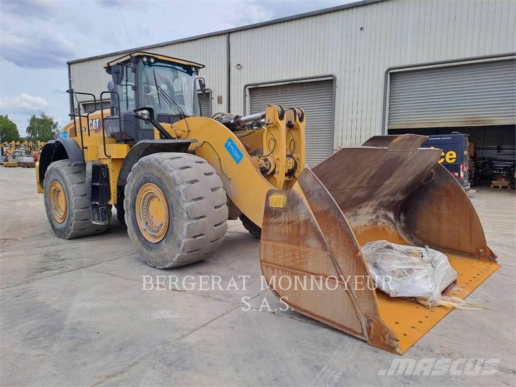 CAT 982M ホイールローダー・タイヤショベル