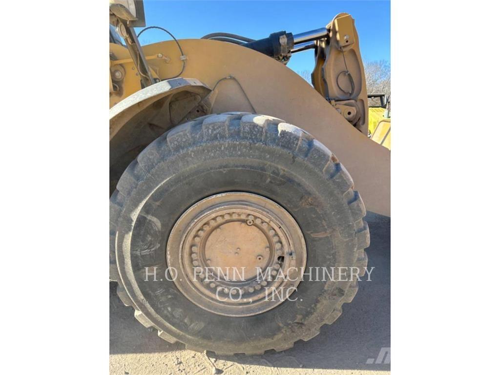 CAT 982M ホイールローダー・タイヤショベル