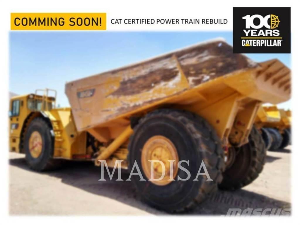 CAT AD45B アーティキュレート式ダンプトラック