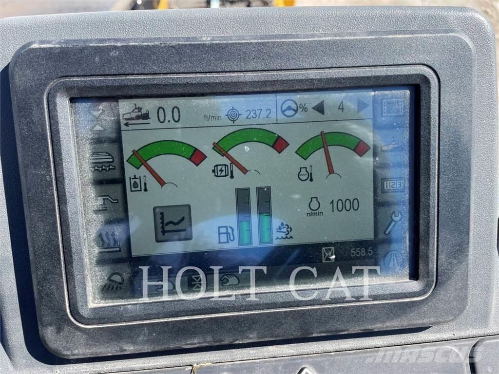 CAT AP1000 振動ローラ