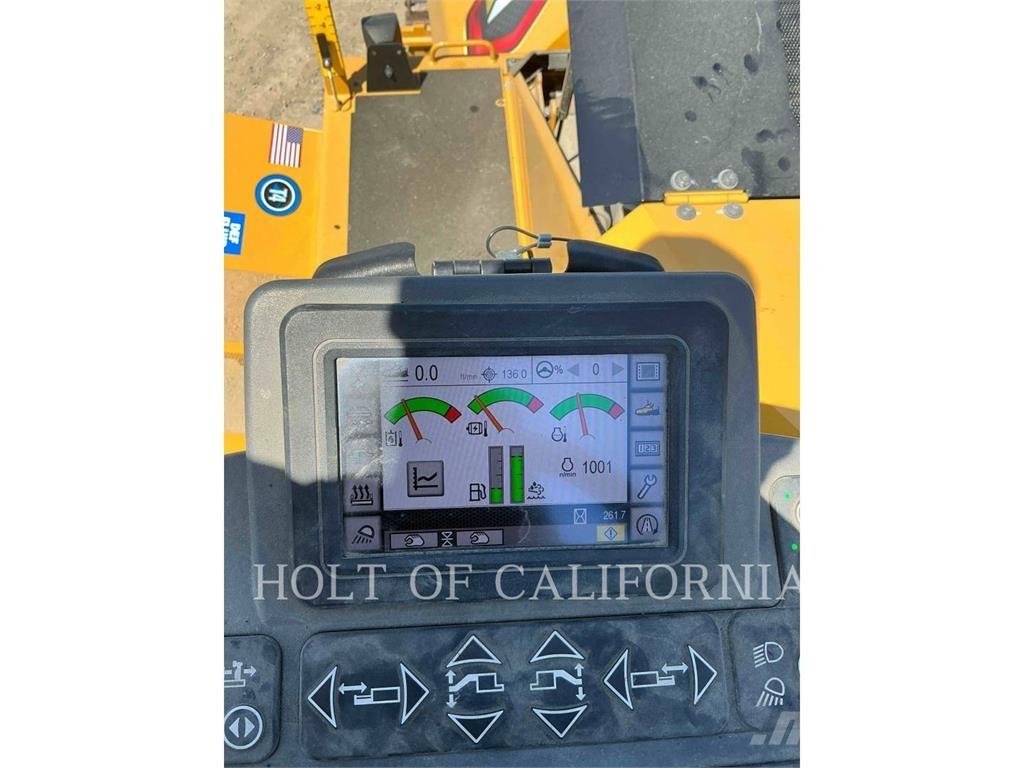 CAT AP1055 アスファルトフィニッシャ