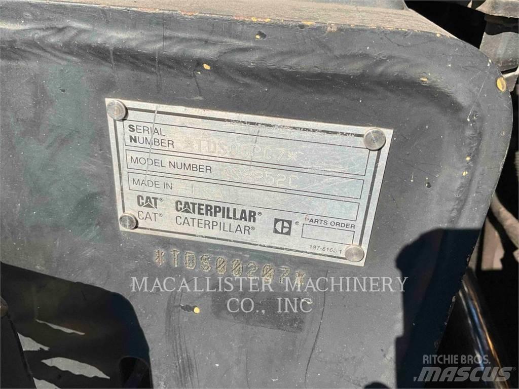 CAT AP500E アスファルトフィニッシャ