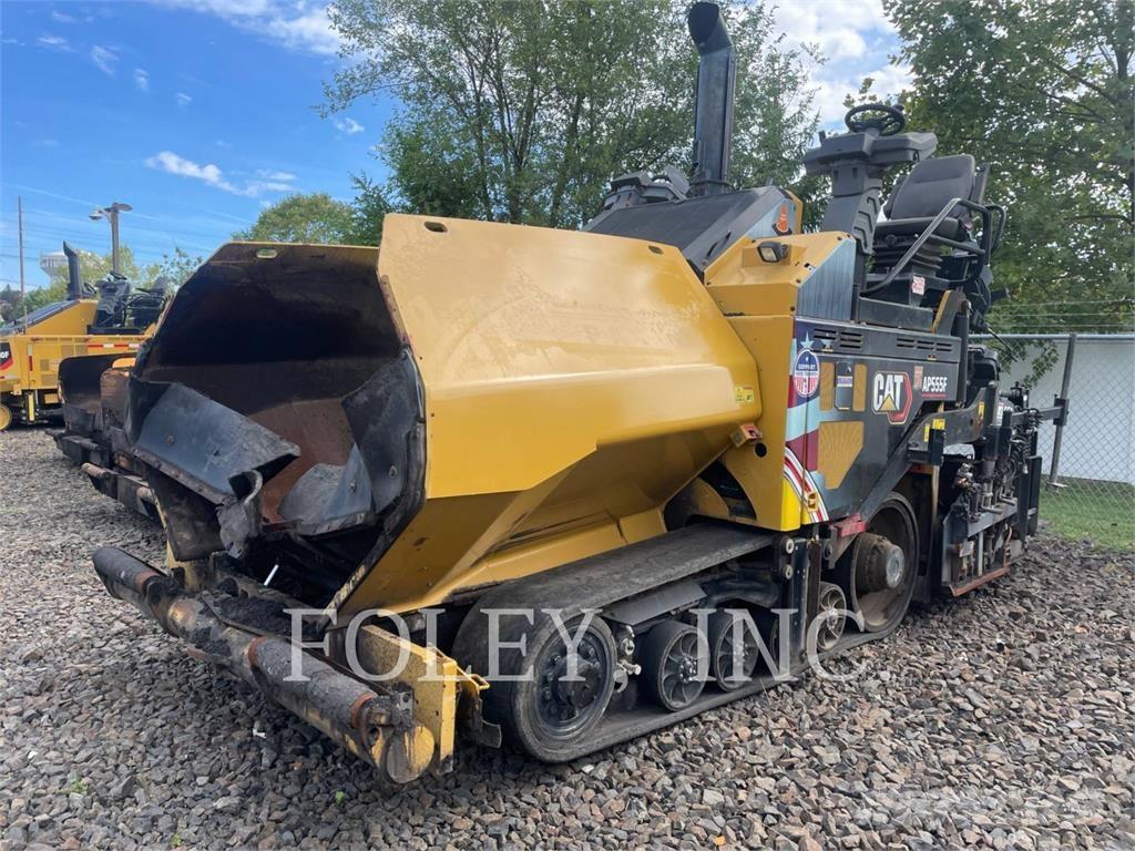 CAT AP555F アスファルトフィニッシャ