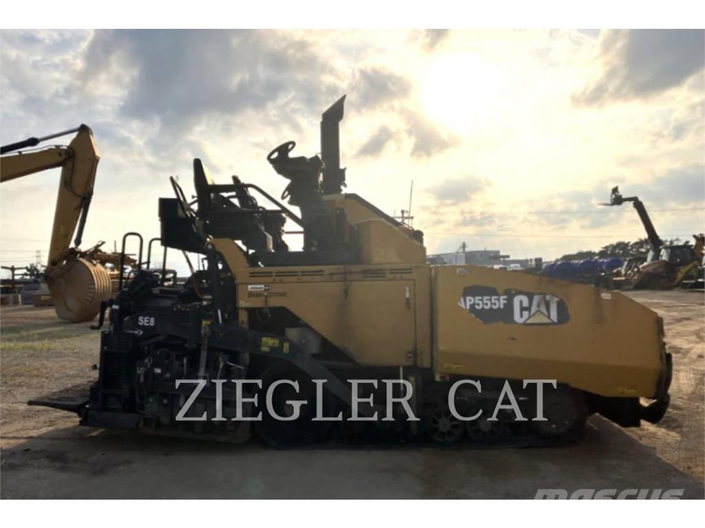 CAT AP555F アスファルトフィニッシャ