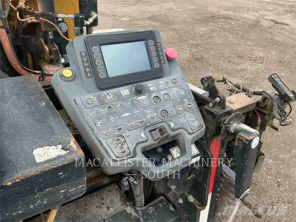 CAT AP655F アスファルトフィニッシャ