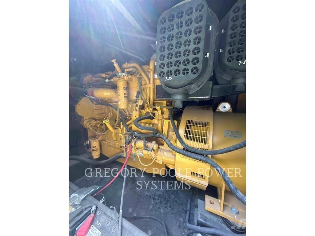CAT C18 - 750 KW ディーゼル発電機