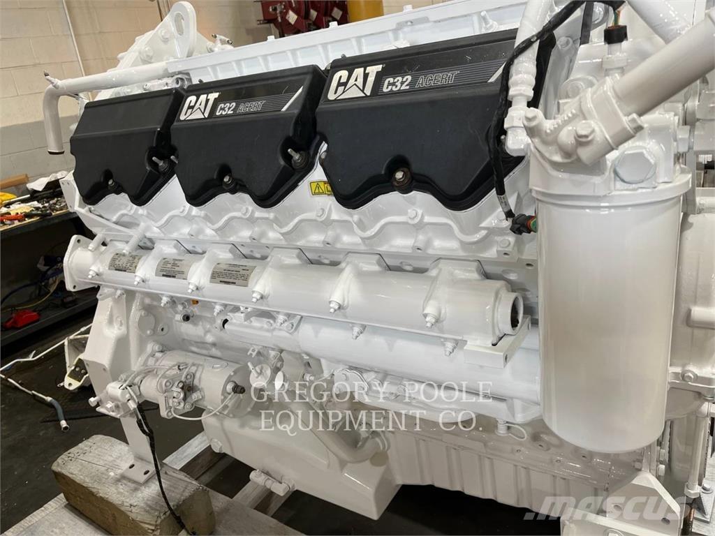 CAT C32 マリン補助エンジン