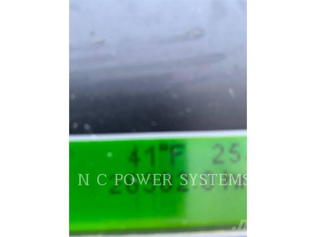 CAT C9 その他の発電機