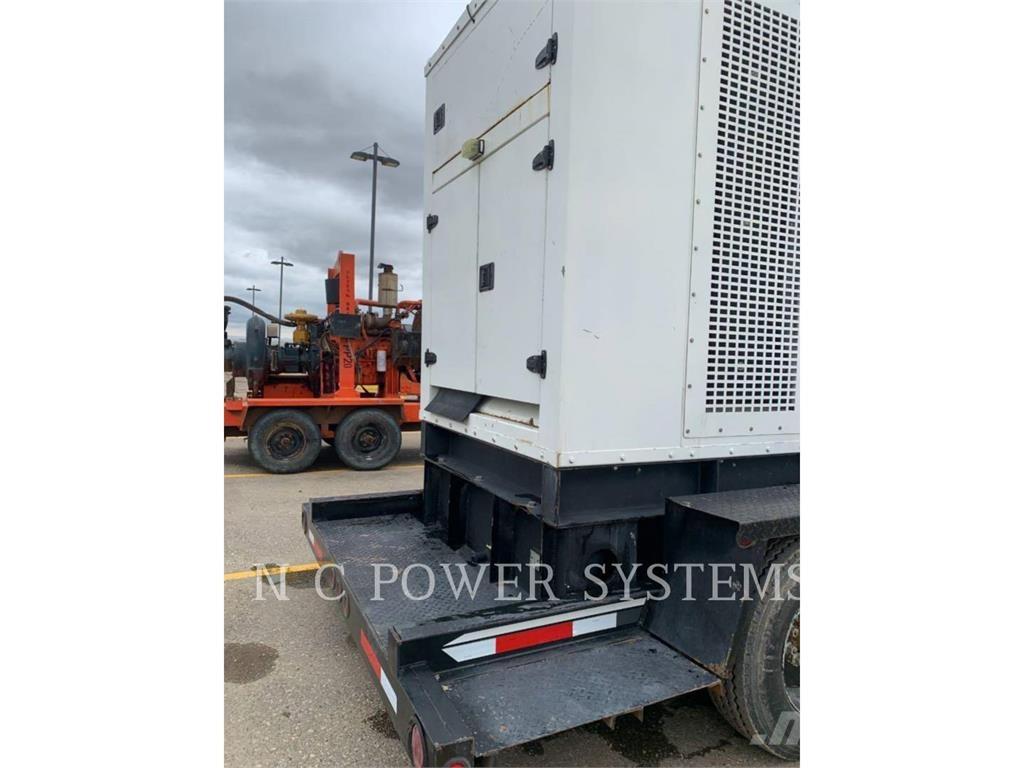 CAT C9 その他の発電機