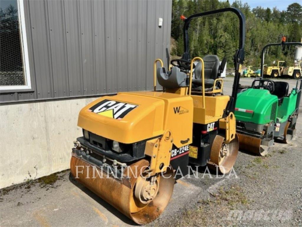 CAT CB-224E ソイルコンパクター