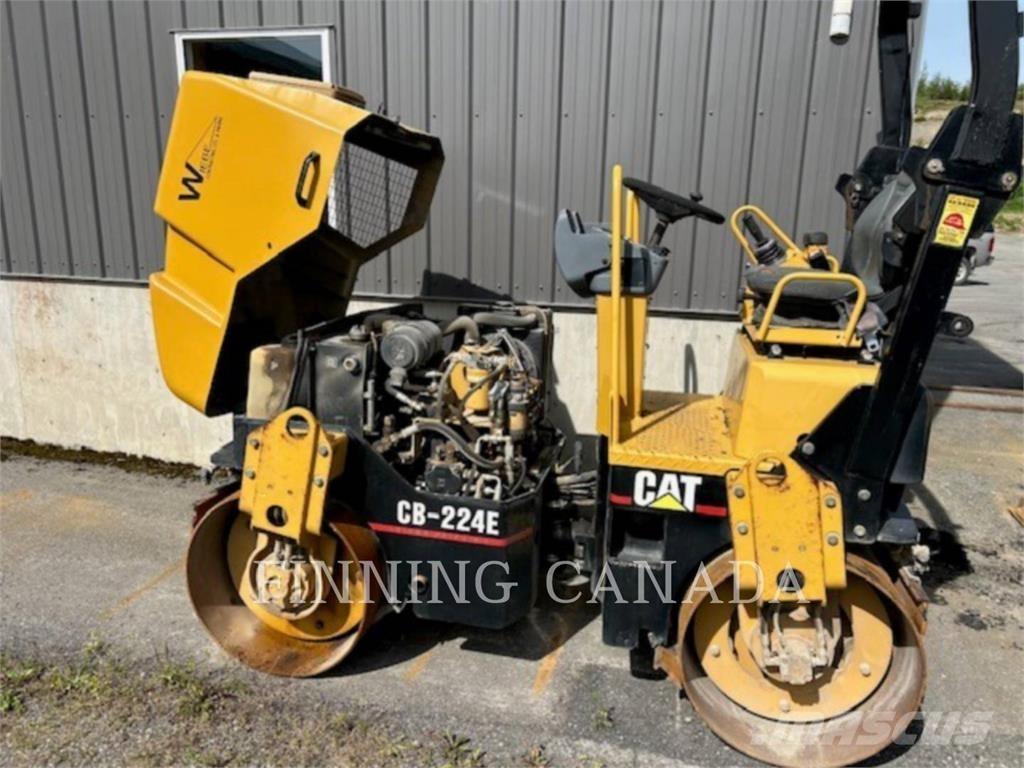 CAT CB-224E ソイルコンパクター