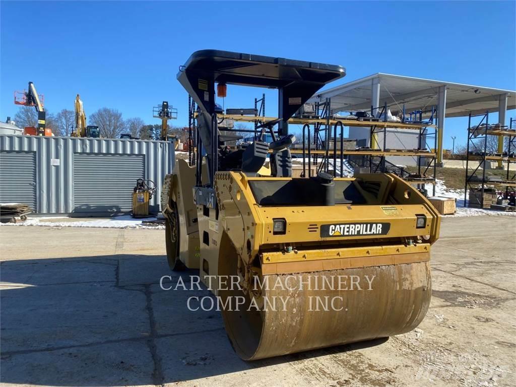 CAT CB 54 タンデムローラ