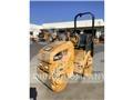 CAT CB1.7 タンデムローラ