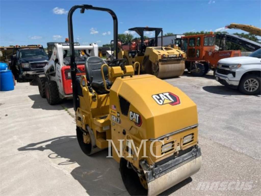 CAT CB1.7 ソイルコンパクター